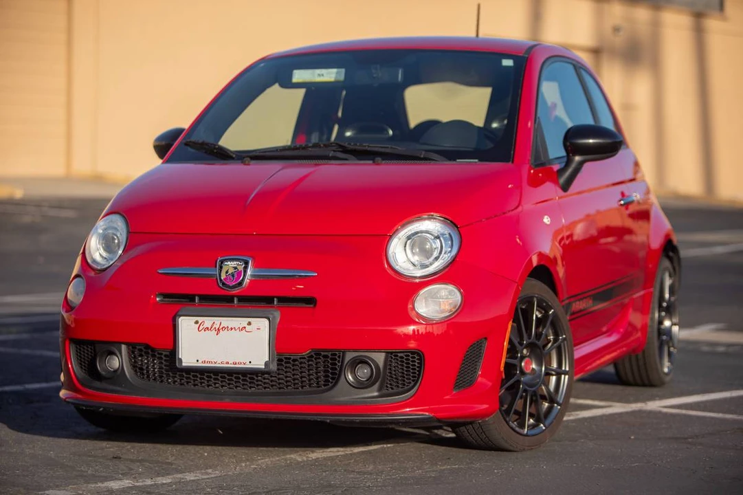 2013 Fiat Abarth 500 - Image 3 of 11