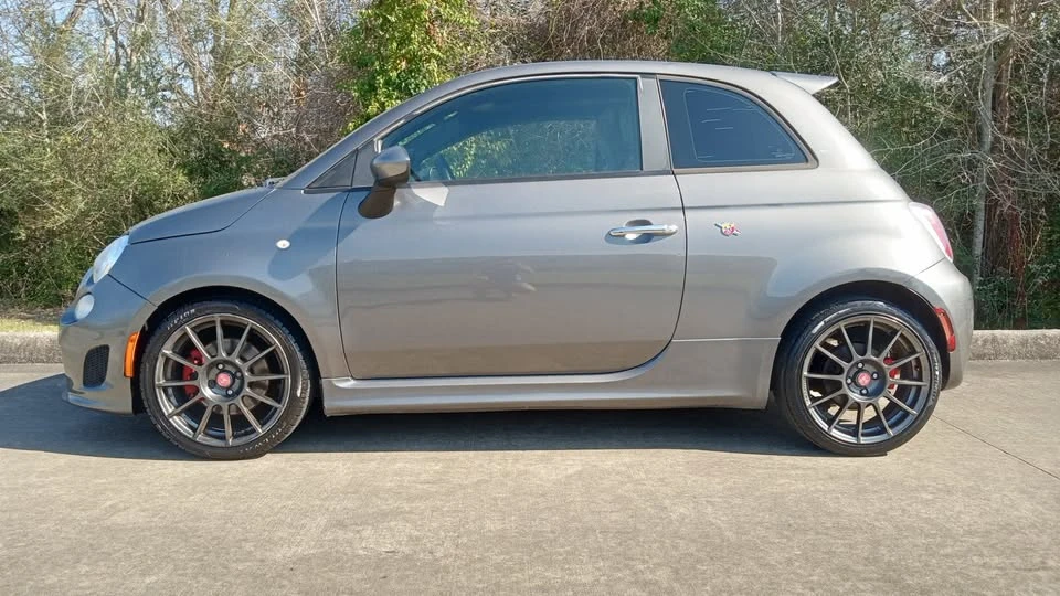 2013 Fiat Abarth 500 - Image 2 of 20
