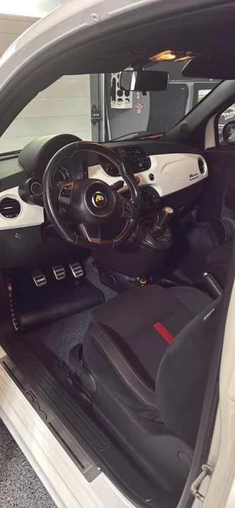 2013 Fiat Abarth 500 - Image 4 of 5
