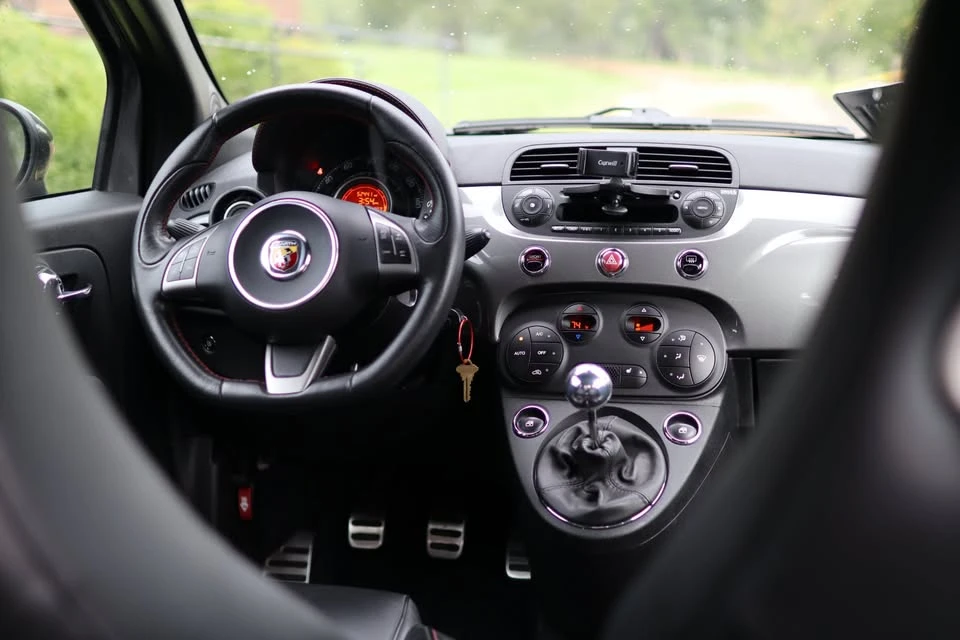 2013 Fiat Abarth 500 - Image 16 of 20