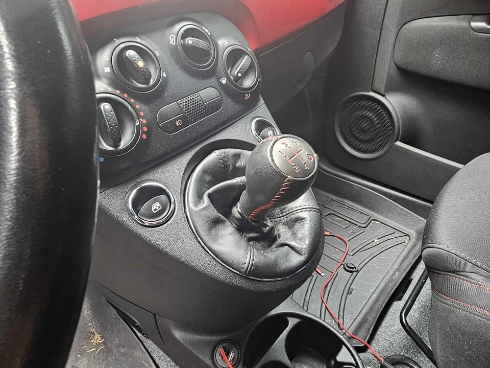 2013 Fiat Abarth 500 - Image 3 of 7
