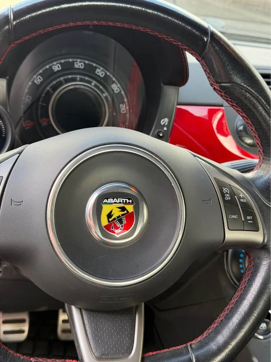 2013 Fiat Abarth 500 - Image 7 of 9