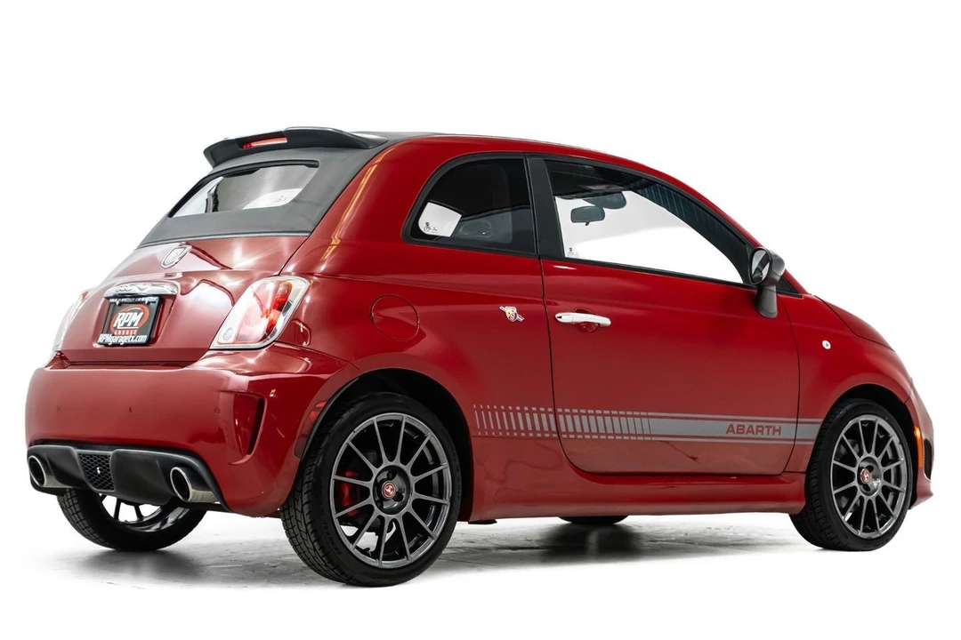 2013 Fiat Abarth 500 - Image 5 of 31