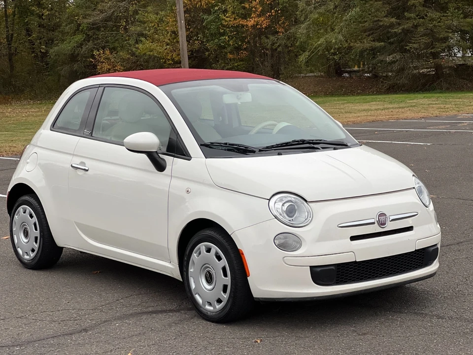 2013 Fiat 500 - Image 11 of 21