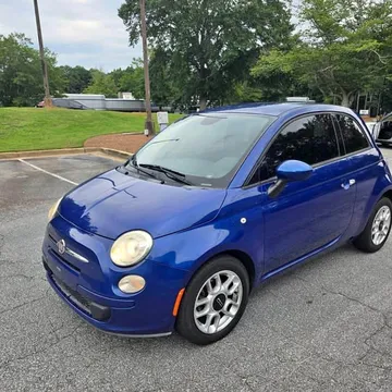 2013 Fiat 500 Easy Hatchback 2D