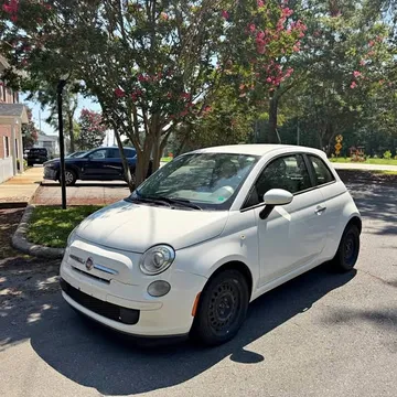 2013 Fiat 500 Easy Hatchback 2D
