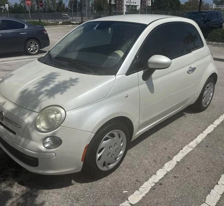 2013 Fiat 500 - Image 3 of 9