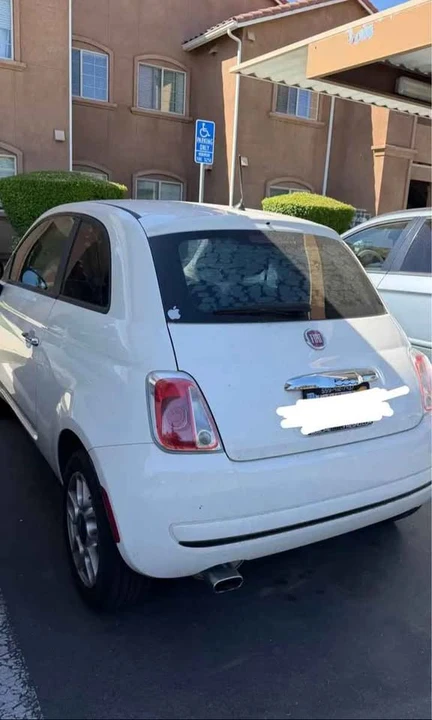 2013 Fiat 500 - Image 2 of 3