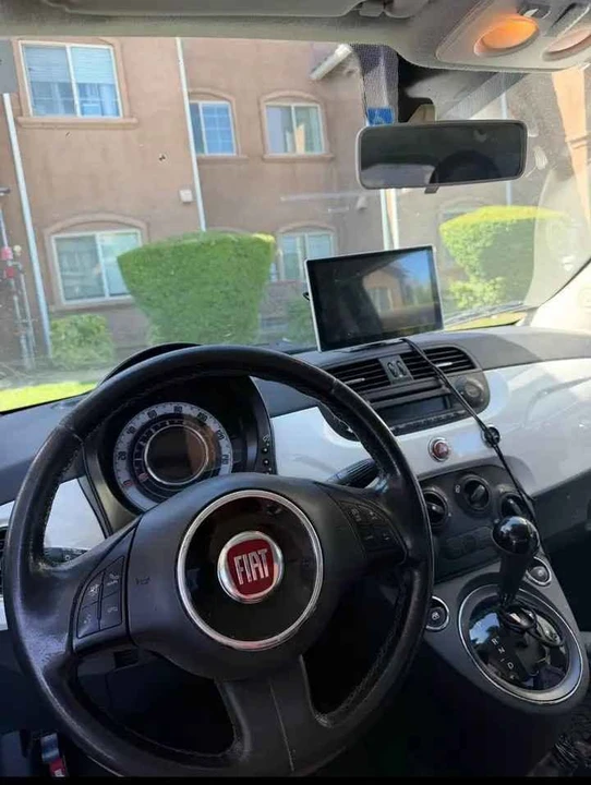 2013 Fiat 500 - Image 3 of 3