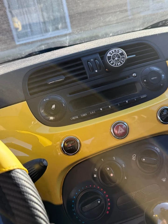 2013 Fiat 500 - Image 9 of 19