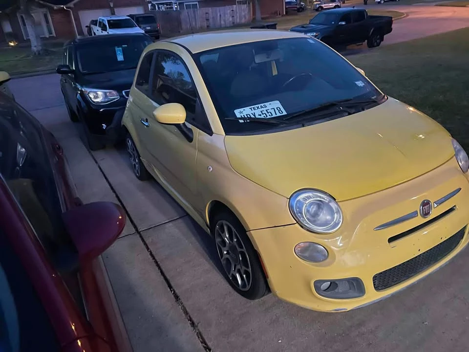 2013 Fiat 500 - Image 2 of 3