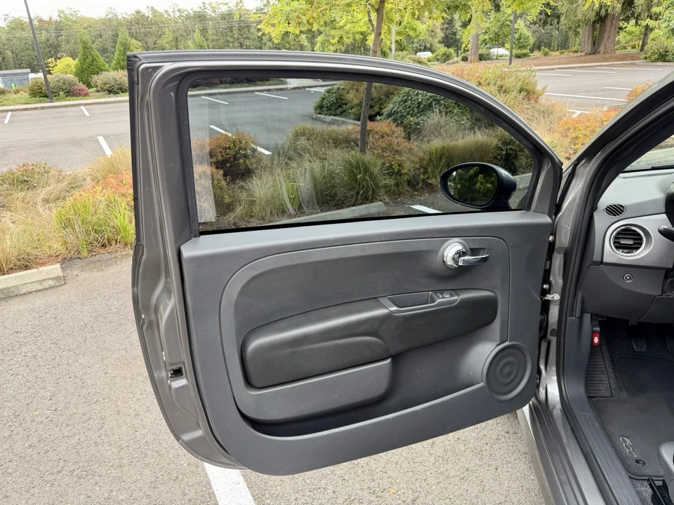 2013 Fiat 500 - Image 9 of 23
