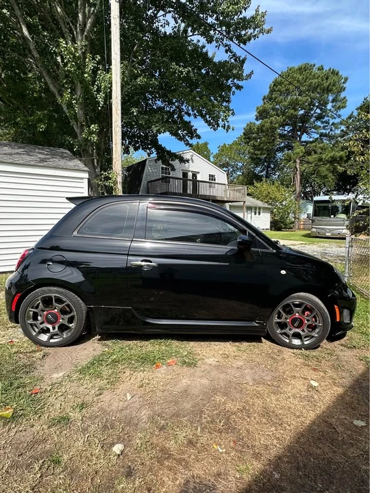 2013 Fiat Abarth 500 - Image 2 of 13