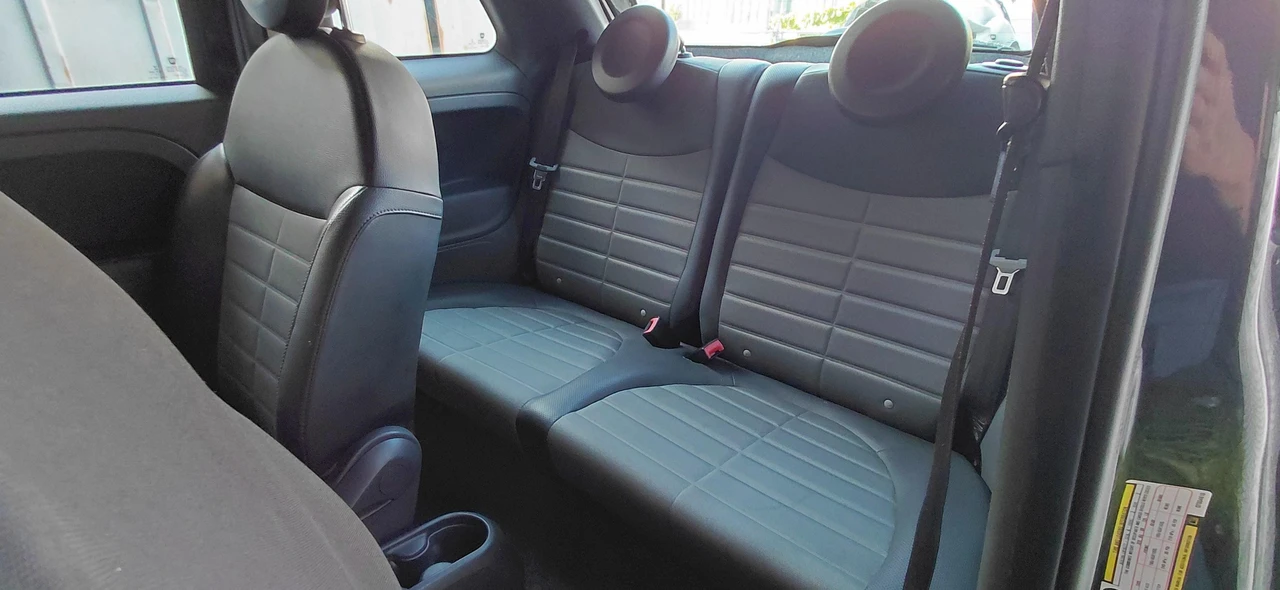 2013 Fiat 500 - Image 29 of 31