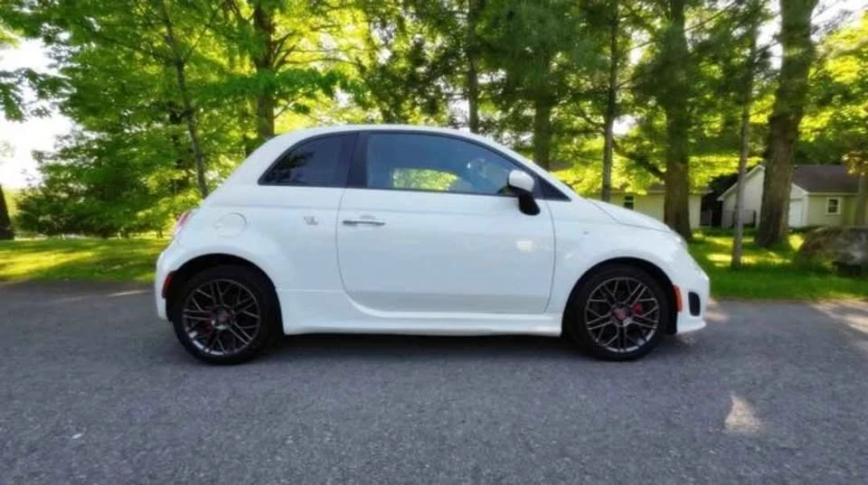 2013 Fiat Abarth 500 - Image 2 of 9