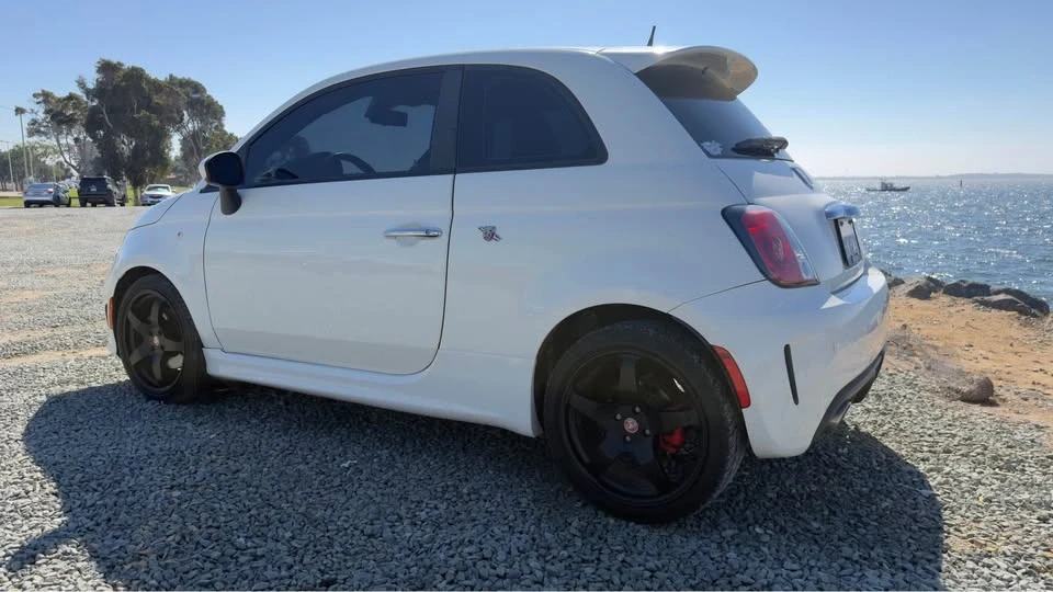 2013 Fiat Abarth 500 - Image 4 of 15