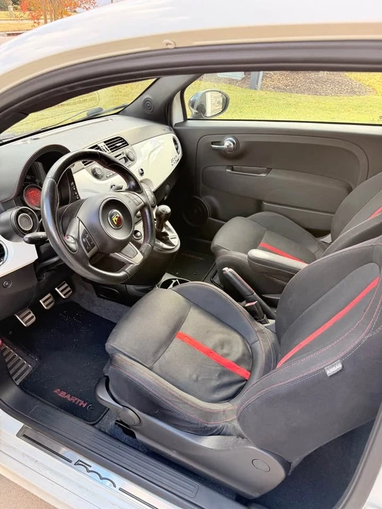 2013 Fiat Abarth 500 - Image 9 of 16