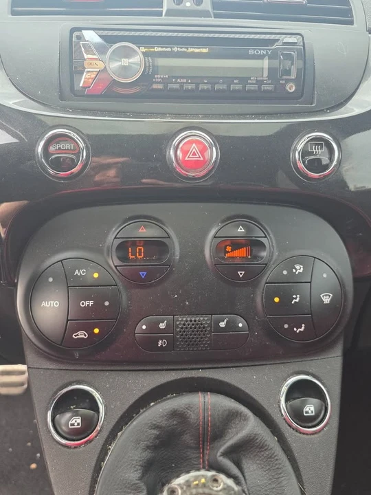 2013 Fiat Abarth 500 - Image 12 of 15