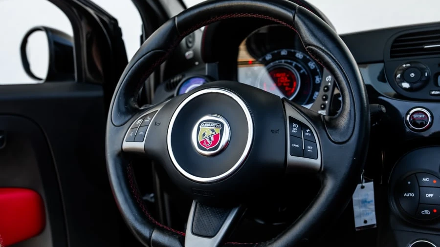 2013 Fiat Abarth 500 - Image 7 of 10