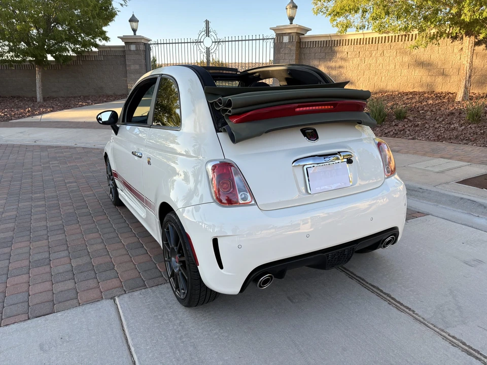2013 Fiat Abarth 500 - Image 11 of 31