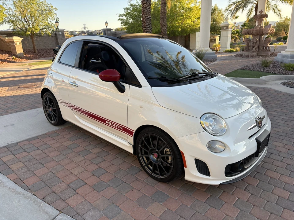 2013 Fiat Abarth 500 - Image 25 of 31