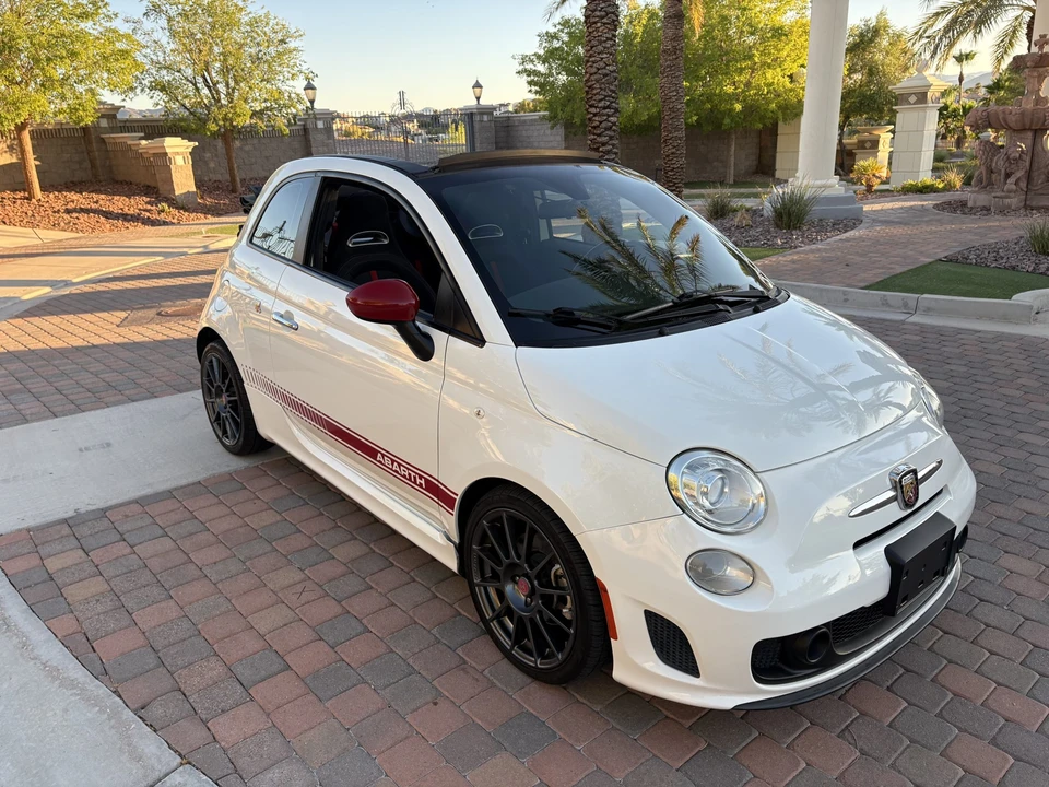 2013 Fiat Abarth 500 - Image 28 of 31