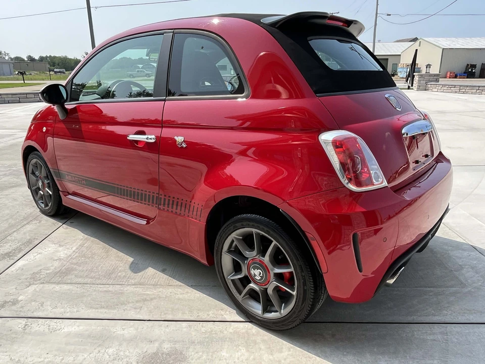 2013 Fiat Abarth 500 - Image 11 of 31
