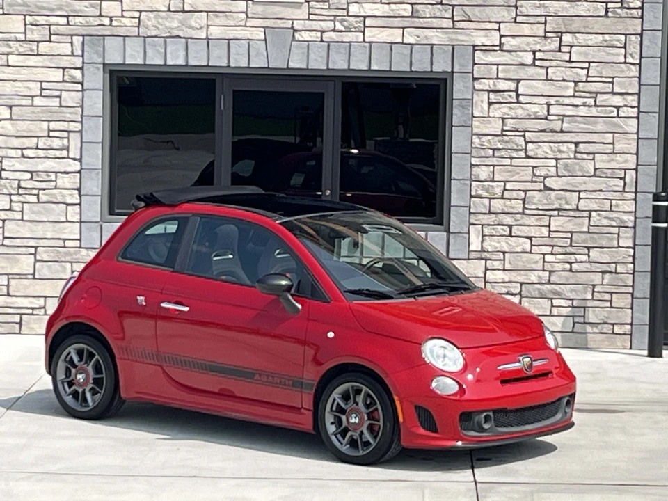 2013 Fiat Abarth 500 - Image 14 of 31