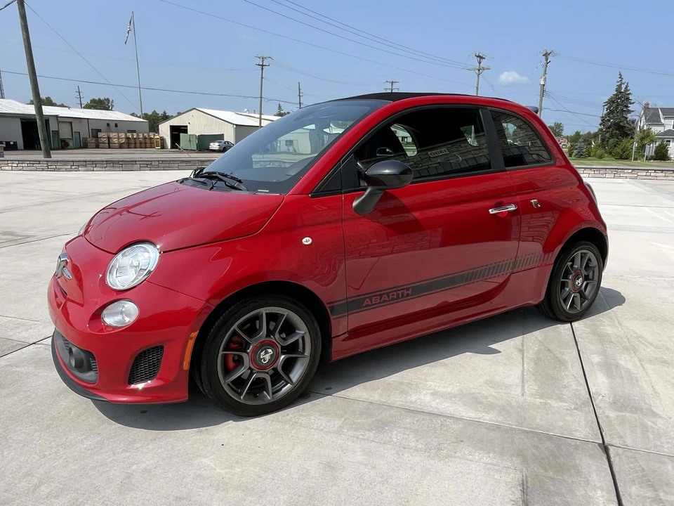 2013 Fiat Abarth 500 - Image 7 of 31