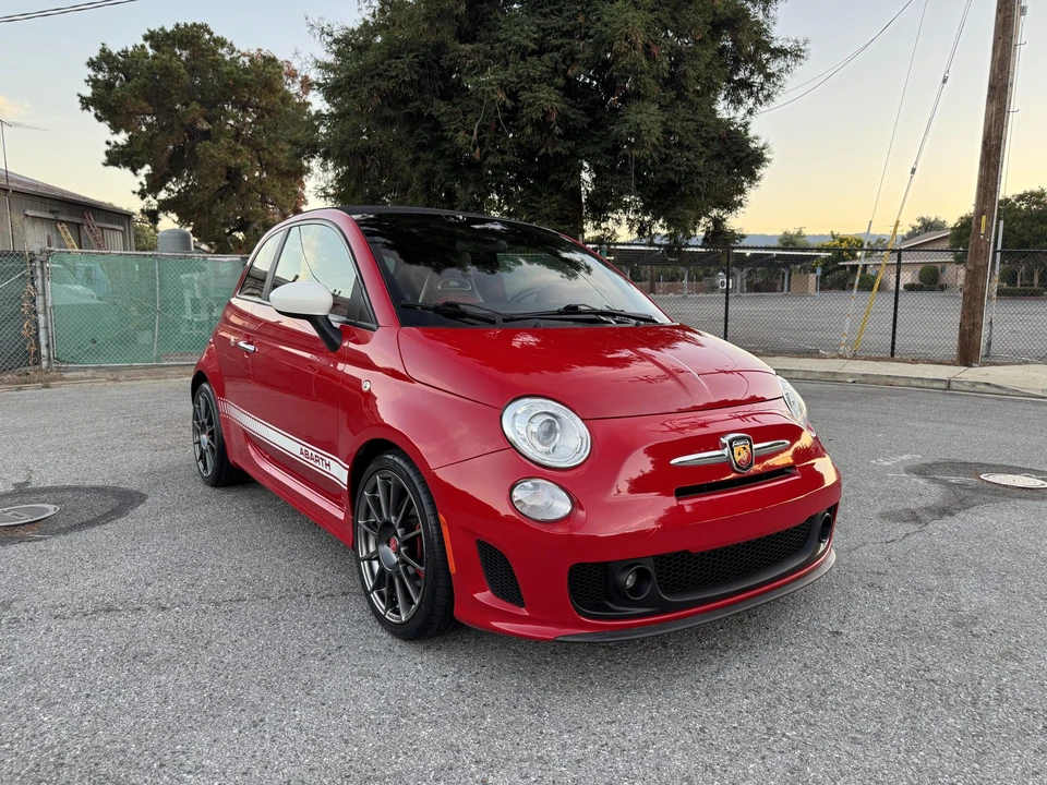 2013 Fiat Abarth 500 - Image 10 of 31
