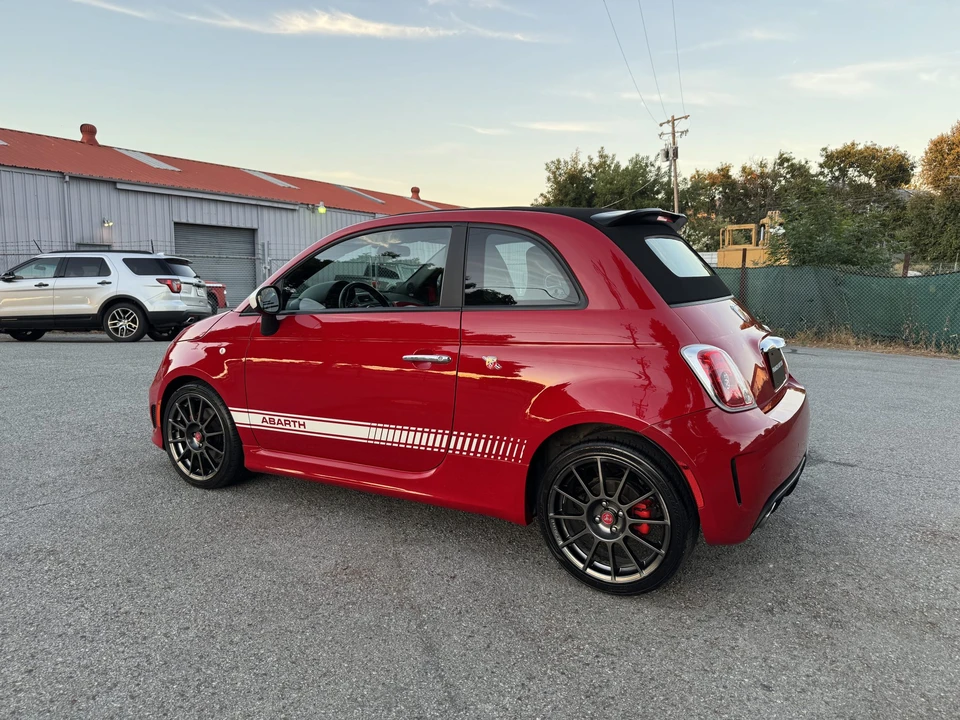 2013 Fiat Abarth 500 - Image 4 of 31