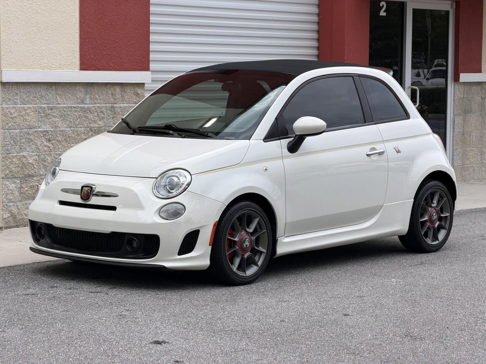 2013 Fiat Abarth 500 - Image 4 of 31
