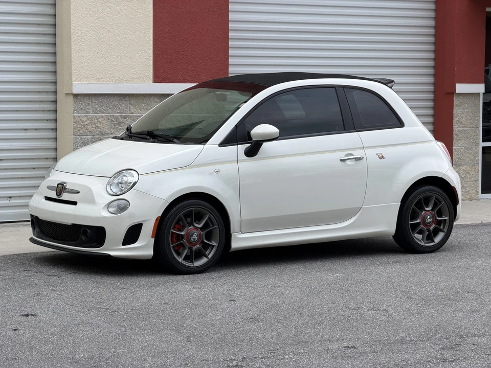 2013 Fiat Abarth 500 - Image 3 of 31