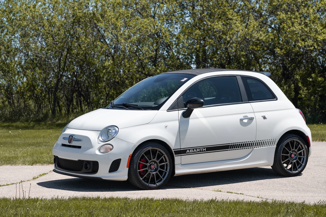2013 Fiat Abarth 500 - Image 13 of 31