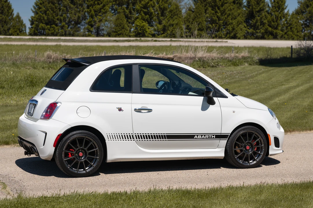 2013 Fiat Abarth 500 - Image 21 of 31