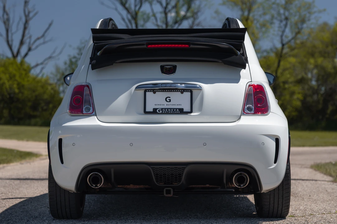 2013 Fiat Abarth 500 - Image 8 of 31