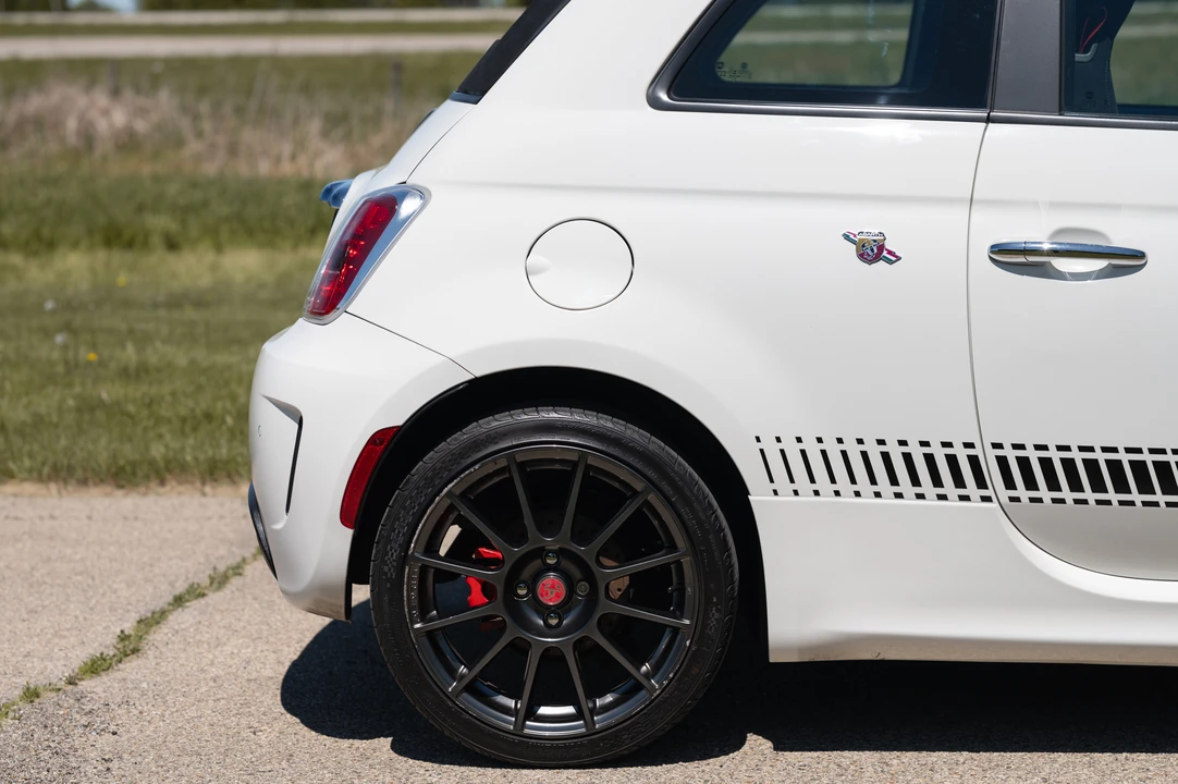 2013 Fiat Abarth 500 - Image 26 of 31