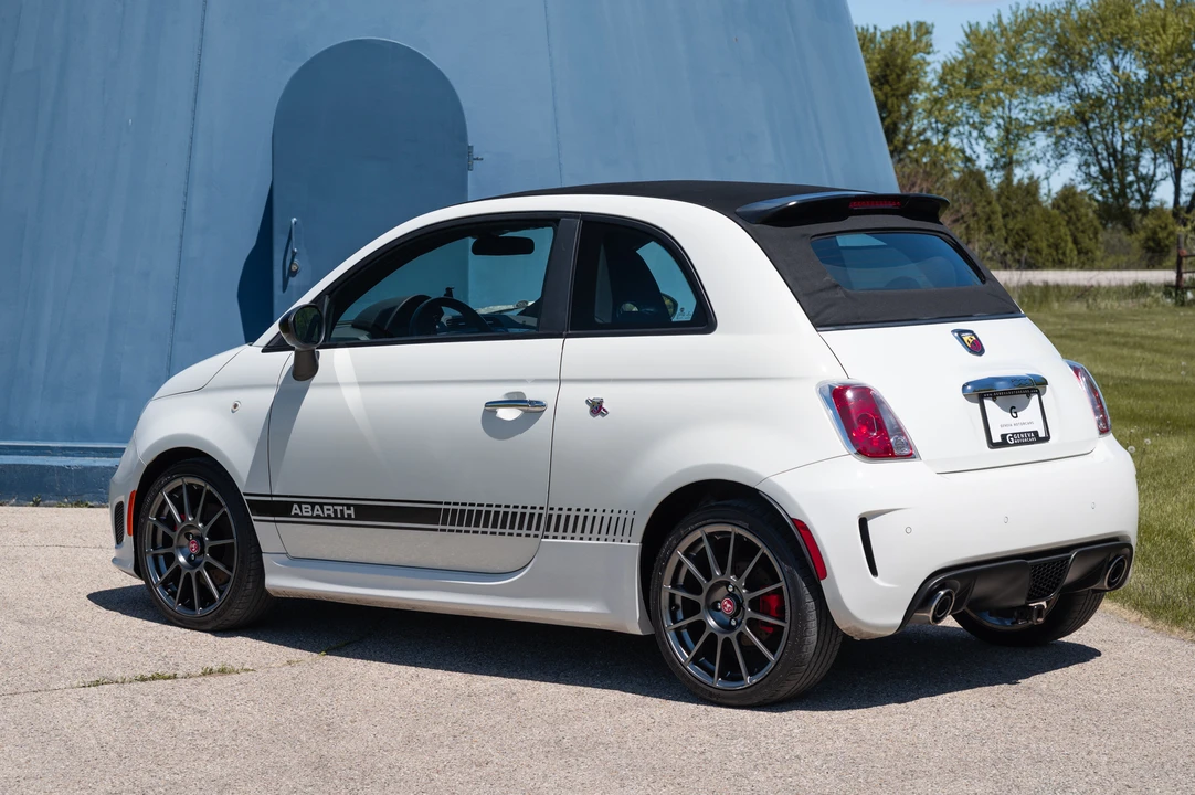 2013 Fiat Abarth 500 - Image 17 of 31