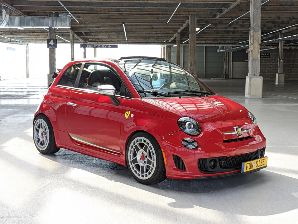 2013 Fiat Abarth 500 - Image 10 of 31