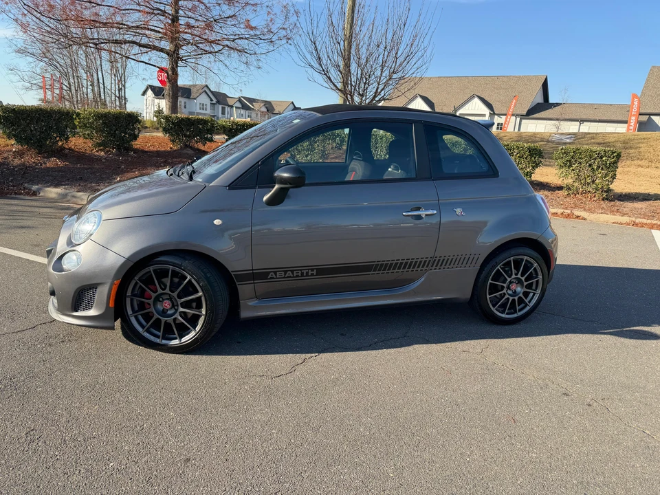 2013 Fiat Abarth 500 - Image 16 of 31