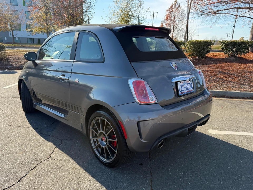 2013 Fiat Abarth 500 - Image 24 of 31