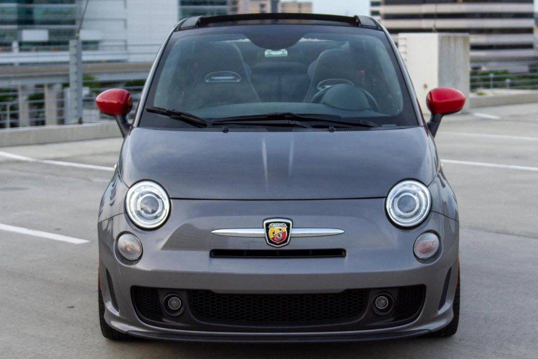 2013 Fiat Abarth 500 - Image 2 of 31