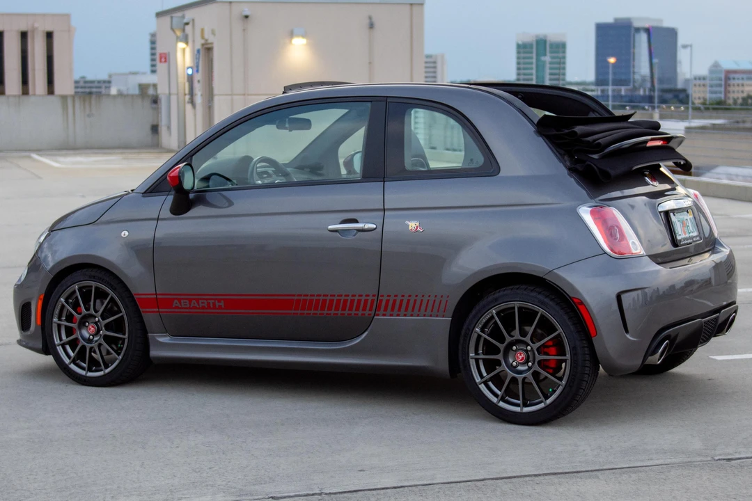 2013 Fiat Abarth 500 - Image 4 of 31