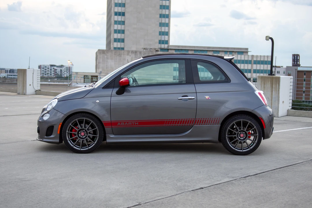 2013 Fiat Abarth 500 - Image 9 of 31