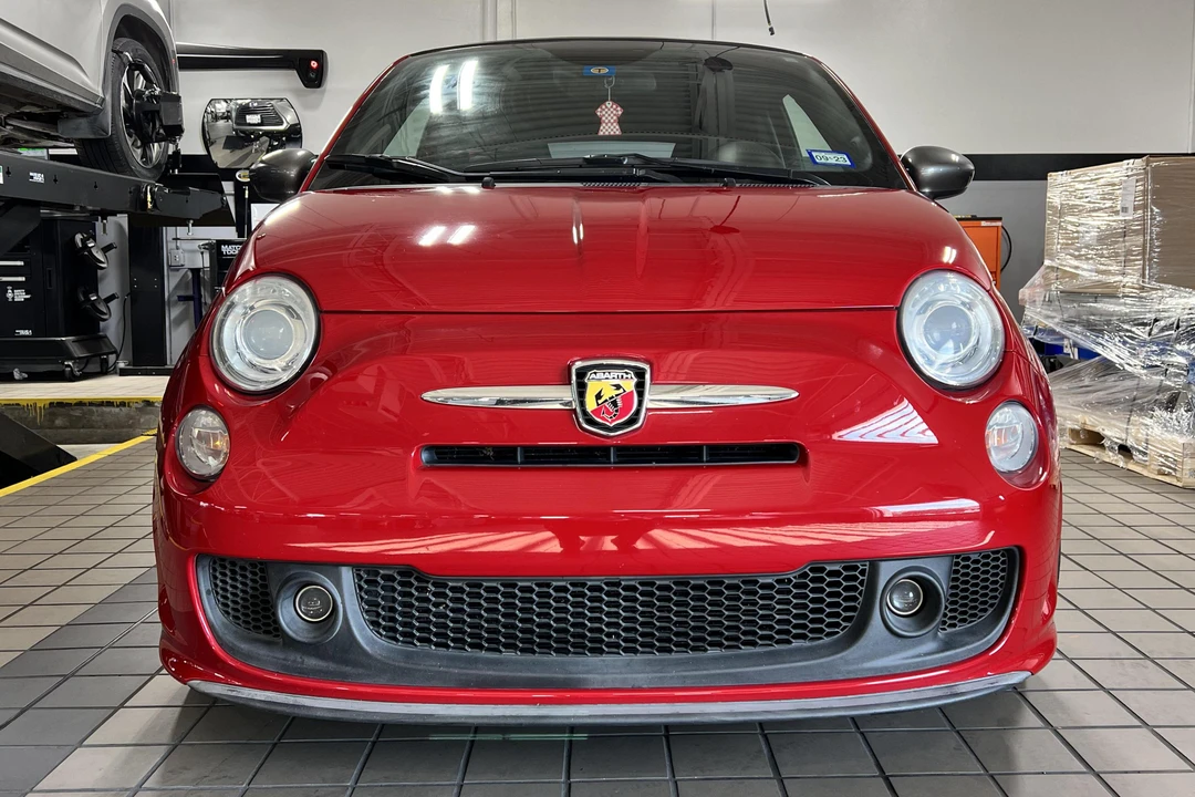 2013 Fiat Abarth 500 - Image 2 of 25