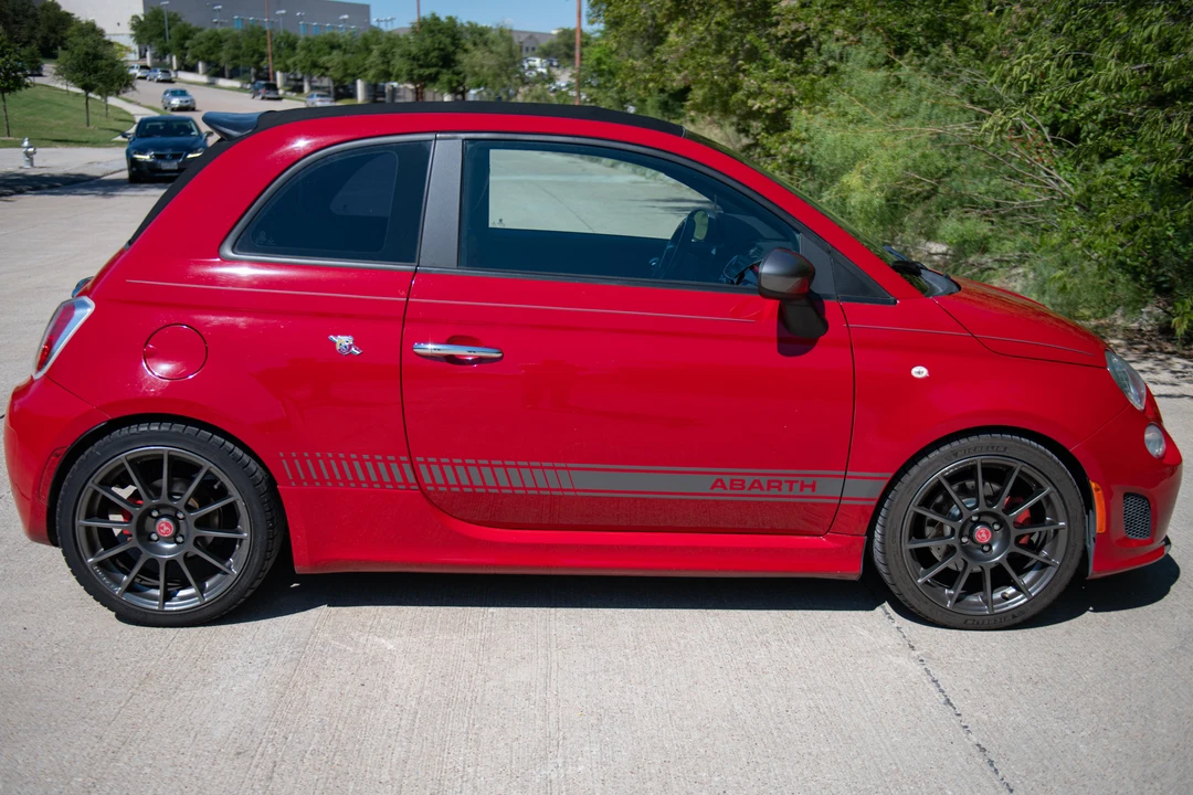 2013 Fiat Abarth 500 - Image 3 of 25