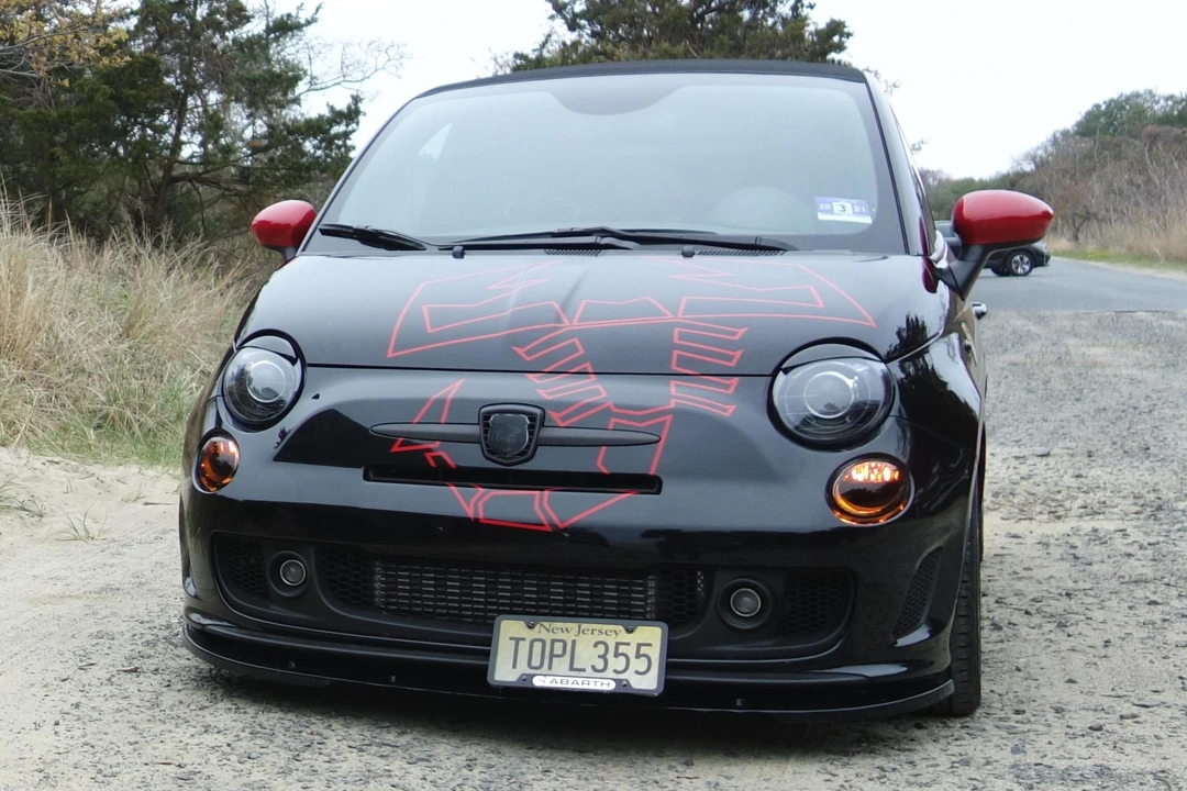 2013 Fiat Abarth 500 - Image 2 of 7