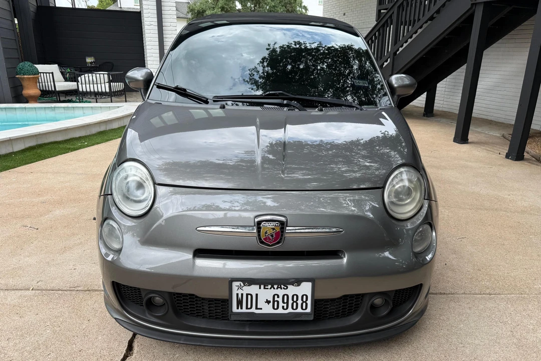 2013 Fiat Abarth 500 - Image 2 of 31