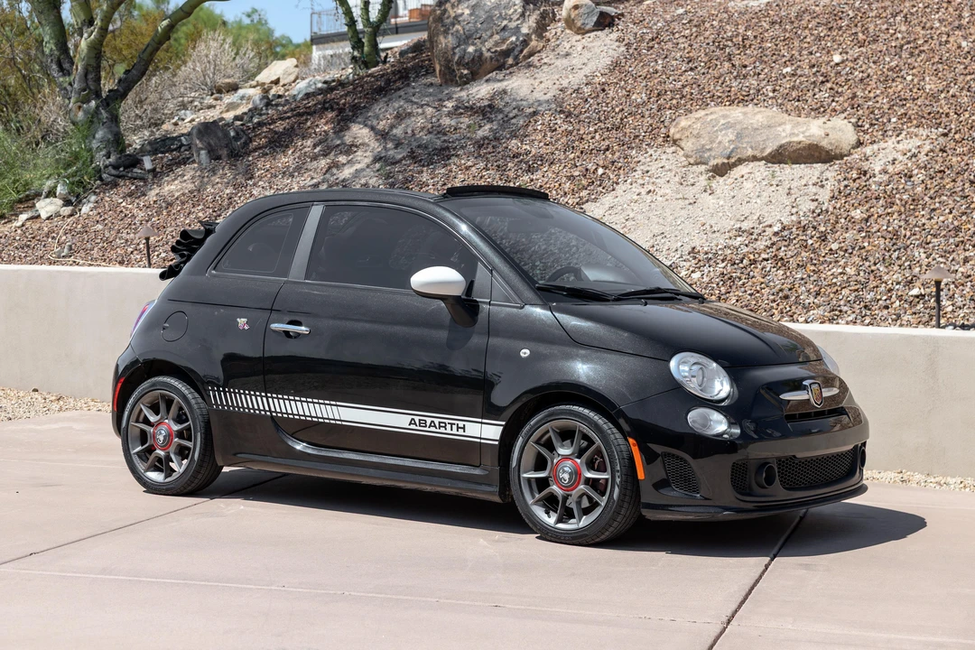 2013 Fiat Abarth 500 - Image 16 of 31