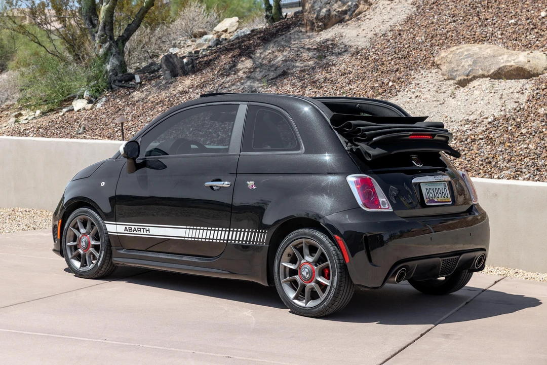 2013 Fiat Abarth 500 - Image 4 of 31